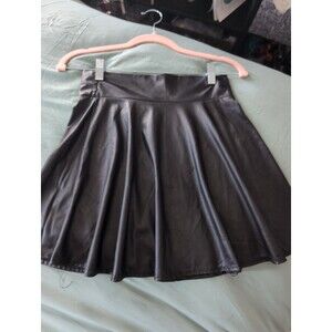 Leather skirt size medium